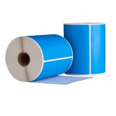 Heben Sie sich mit farbigen Versandetiketten hervor